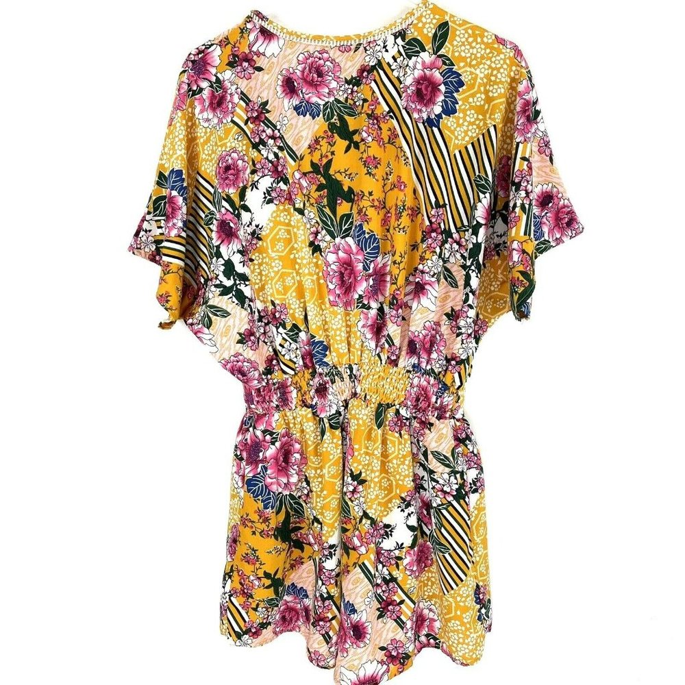 Umgee Womens Romper Size Small Floral Yellow V-Neck Short Sleeve - Picture 5 of 7
